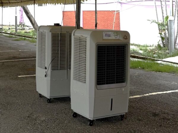 สมาคมศิษย์เก่าอำนวยศิลป์ เช่าพัดลมไอเย็นจากมาสเตอร์คูล รุ่น MIK-70EX